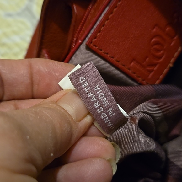 Kooba Elegant Red Leather Handbag - Picture 5 of 8